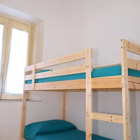 Casa vacanze With Terrace In The Centre Of *