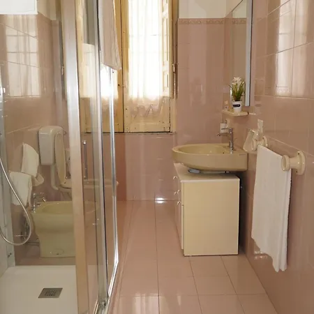 With Terrace In The Centre Of Holiday home Zafferana Etnea